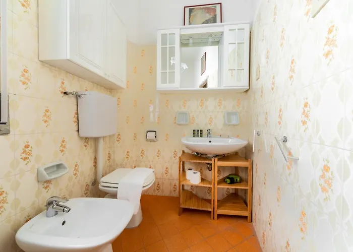 Ur-nest Lame 아파트