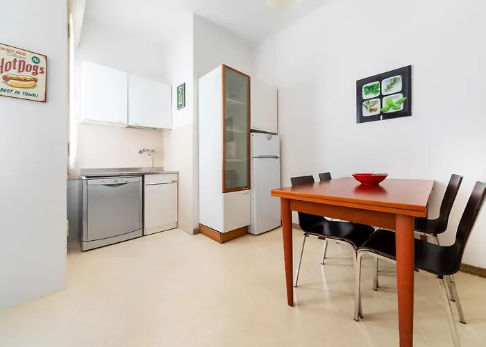 Ur-nest Lame * Bolonya